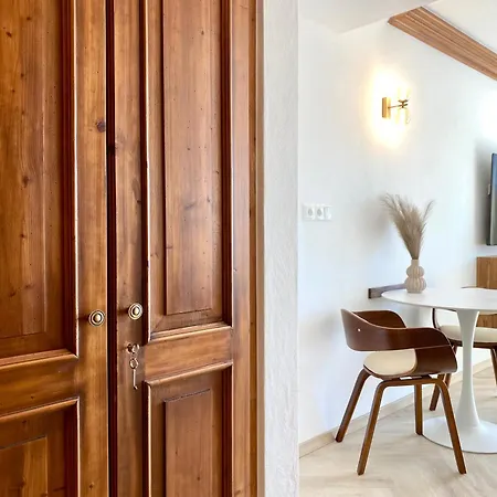 Butler I Romantic 4two I Kueche I Balkon I Parken I Schlossblick *