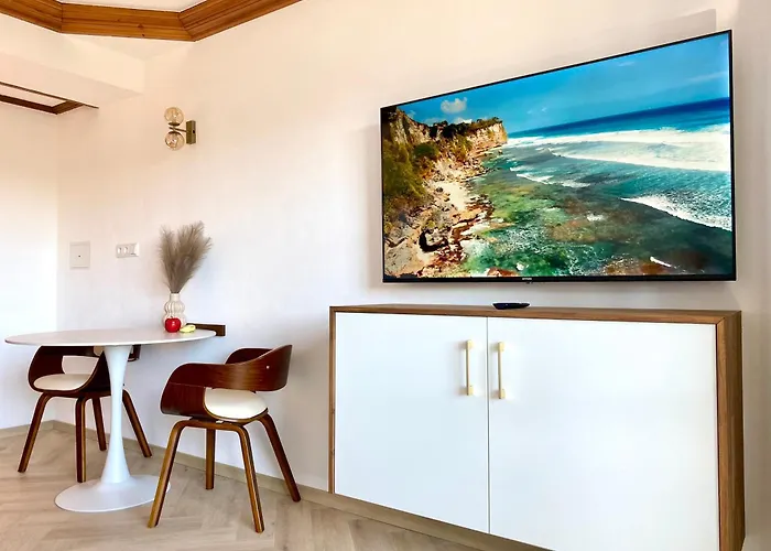 Butler I Romantic 4two I Kueche I Balkon I Parken I Schlossblick